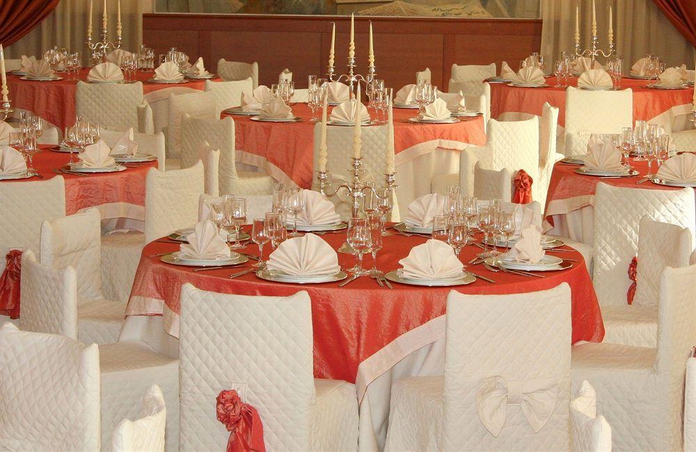 Hotel I Duchi Καμερίνο Εξωτερικό φωτογραφία