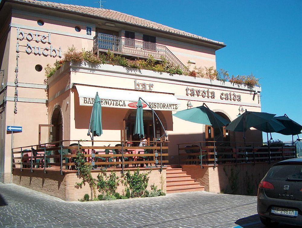 Hotel I Duchi Καμερίνο Εξωτερικό φωτογραφία